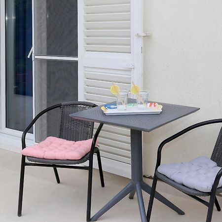 Apartmani Krmek 믈리니 외부 사진